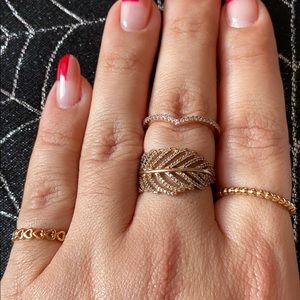 Lot of 4 Pandora rose gold midi rings